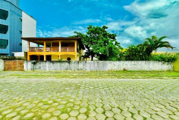 Terreno disponível para Venda TR100